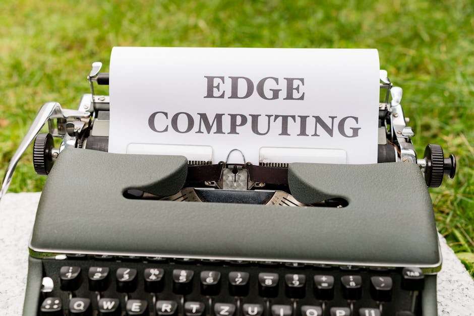 Diagram comparing Edge Computing vs. Cloud Computing with cost and performance tradeoffs for real-time use cases.
