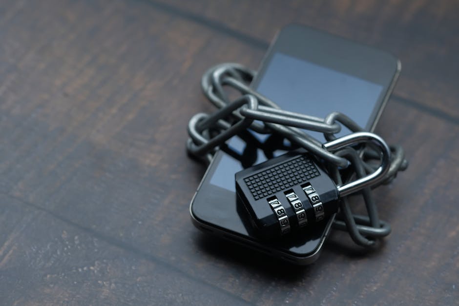 Person holding a locked smartphone while a cloud device lock icon suggests remote wipe and recovery
