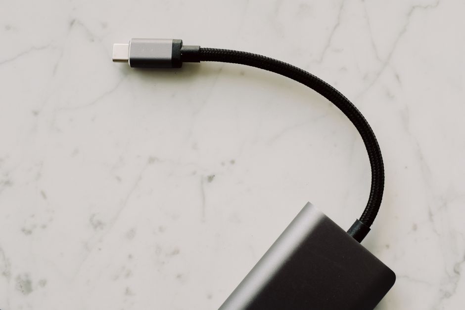 USB-C Power Delivery Explained: How to Avoid Damage and Get the Full Fast-Charge Speed